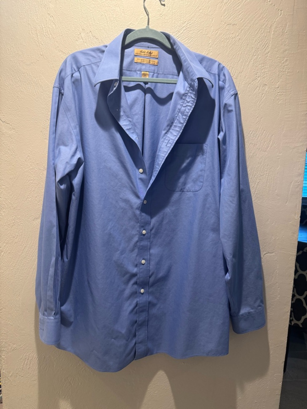 Roundtree & Yorke Gold Label Classic Men's Light Blue Dress Shirt